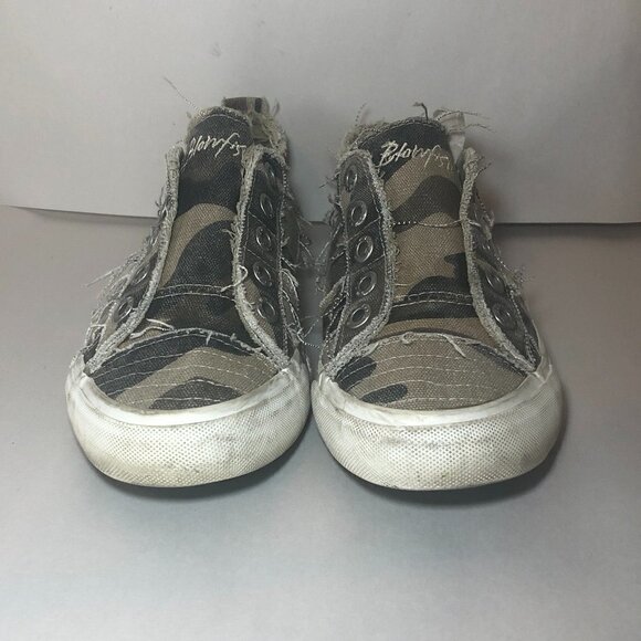 BLOWFISH Sneaker Women's Size US7-7.5 Green Tan Camo Print Slip On Shoes - Picture 2 of 10
